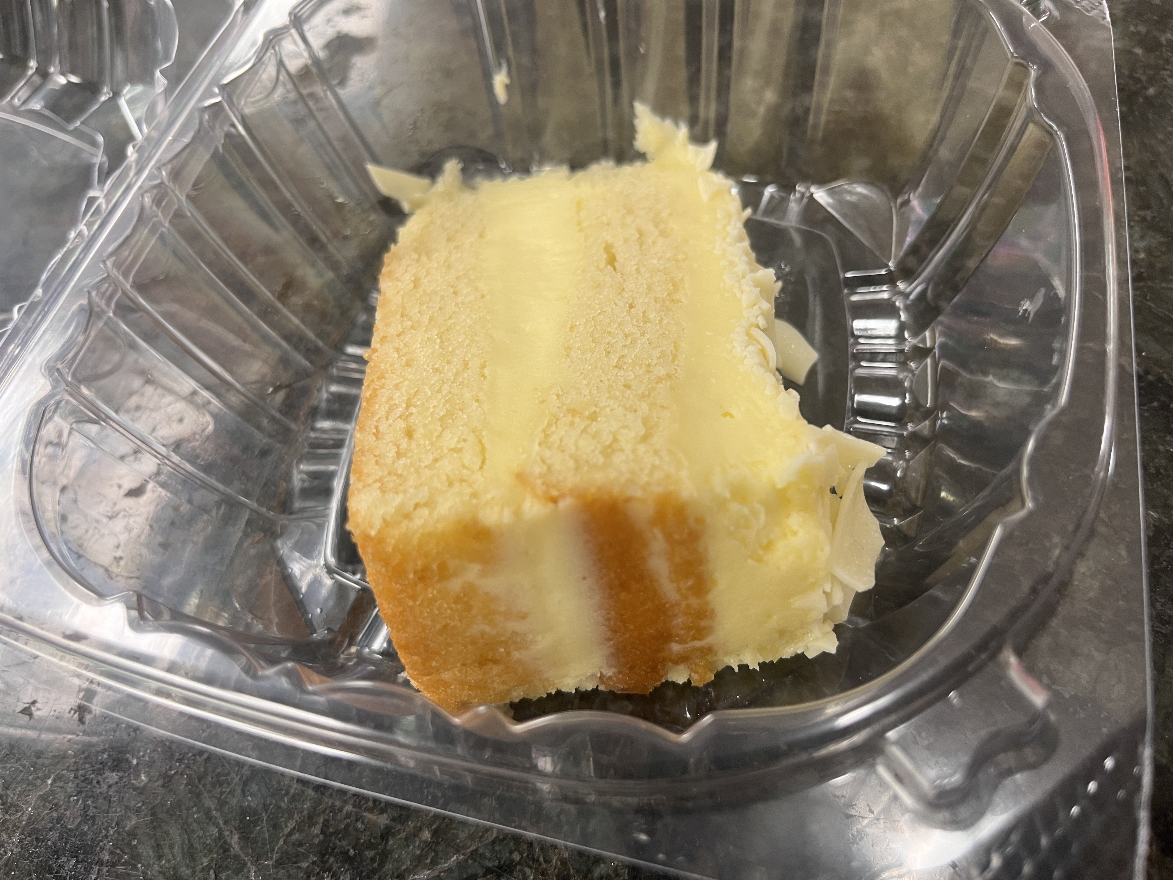 Mascarpone Limoncello Cake